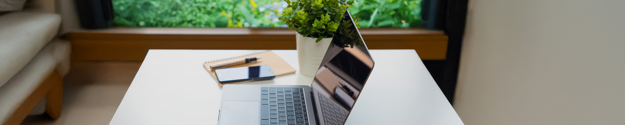 お問い合わせ Contact Us